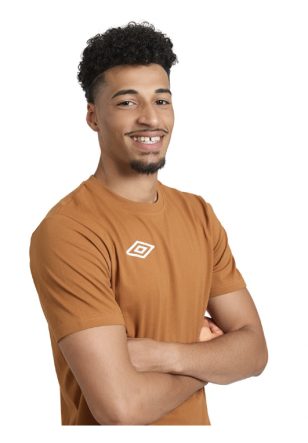 Camiseta Umbro Wardrobe Elba Camel