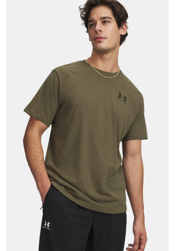 Camiseta de manga corta UA Left Chest Logo para hombre