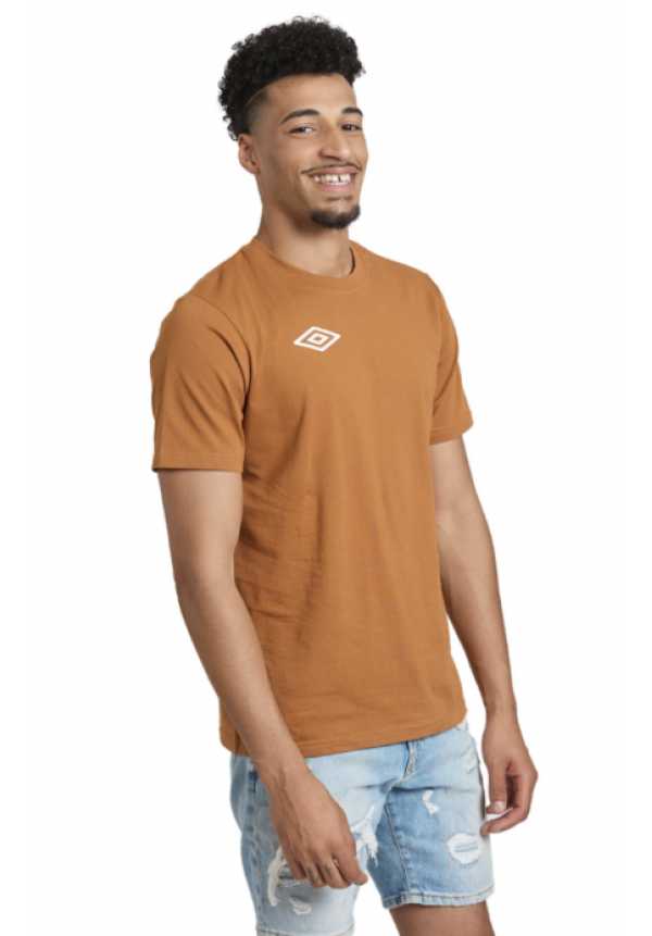 Camiseta Umbro Wardrobe Elba Camel