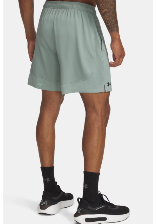 Pantalón corto de 18 cm UA Tech™ Vent para hombre