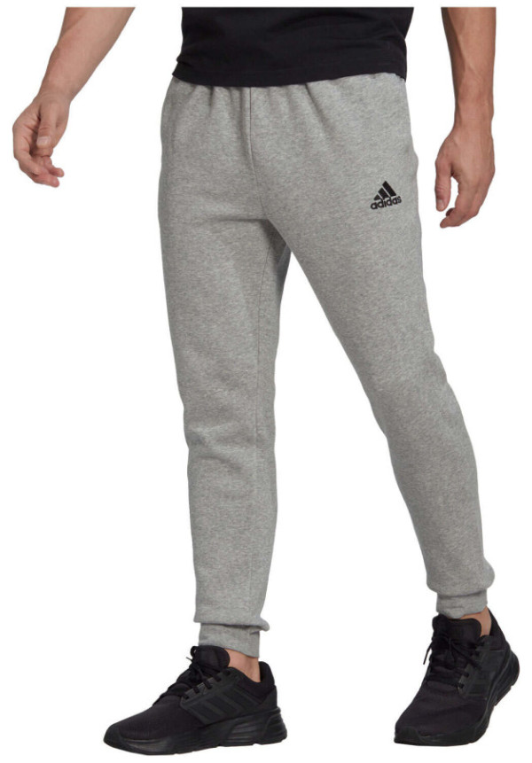 PANTALÓN ADIDAS Essentials Regular Tapered Fleece