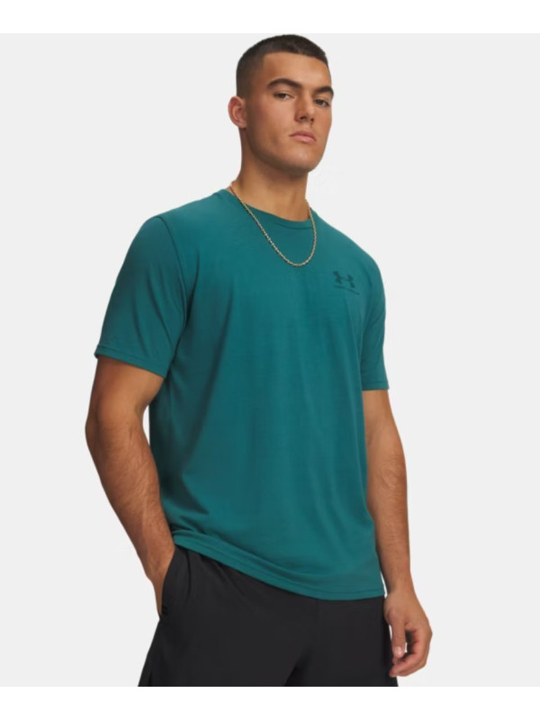 Camiseta de manga corta UA Left Chest Logo para hombre