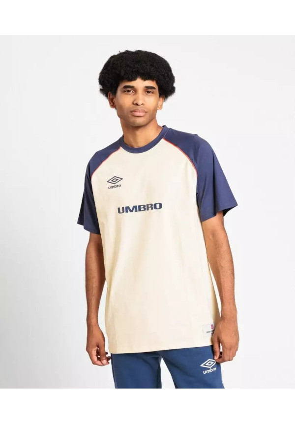 Camiseta Umbro Club de Barrio Tee Canoli Cream / Skipper Blue / Raspberry wine