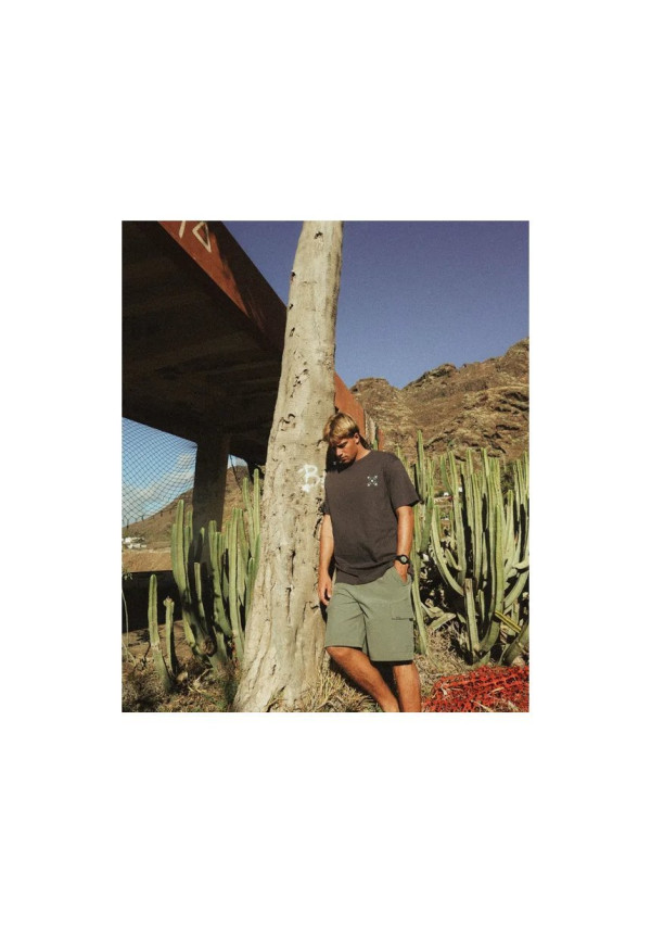 WEEKEND Cargo Weekend short