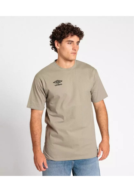 Camiseta Umbro Essentials Dark Olive